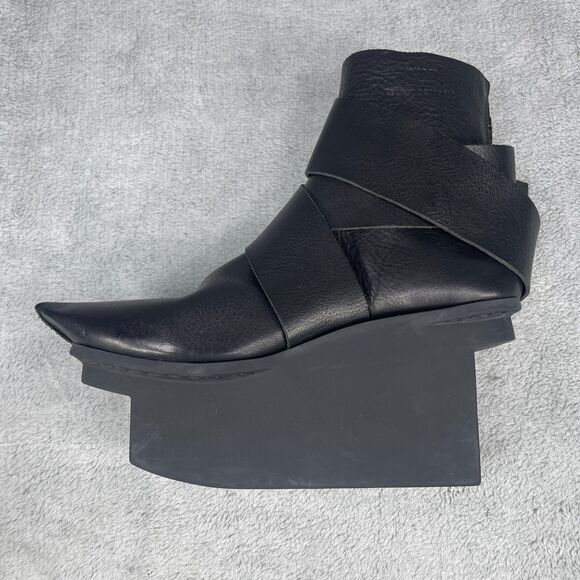 Trippen Leather Buckle Lune Boot Womens Sz 42 US10 Black AMPUTEE RIGHT BOOT ONLY - Picture 8 of 15